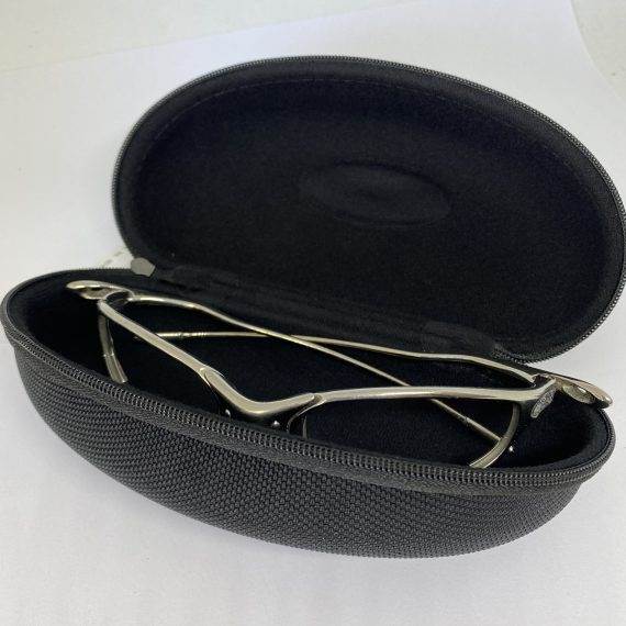 11CB29A6-9038-4803-A8FF-D3F222A377CD