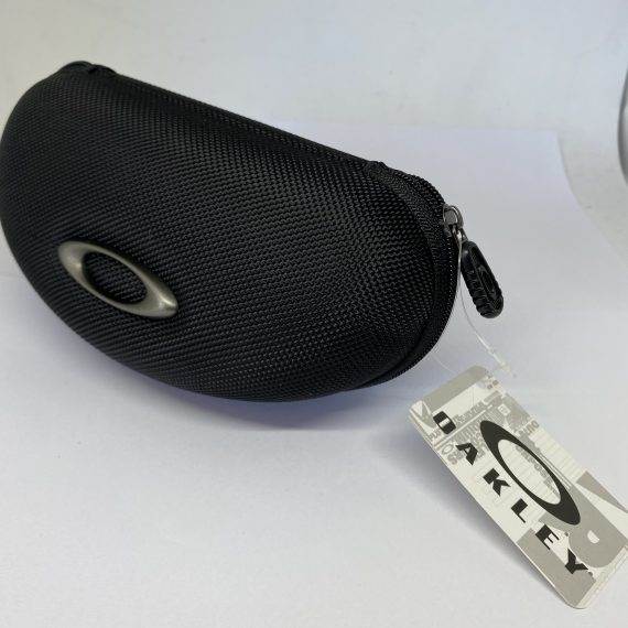 2B1C3182-9238-4FBC-B2EB-4D875A2E7394