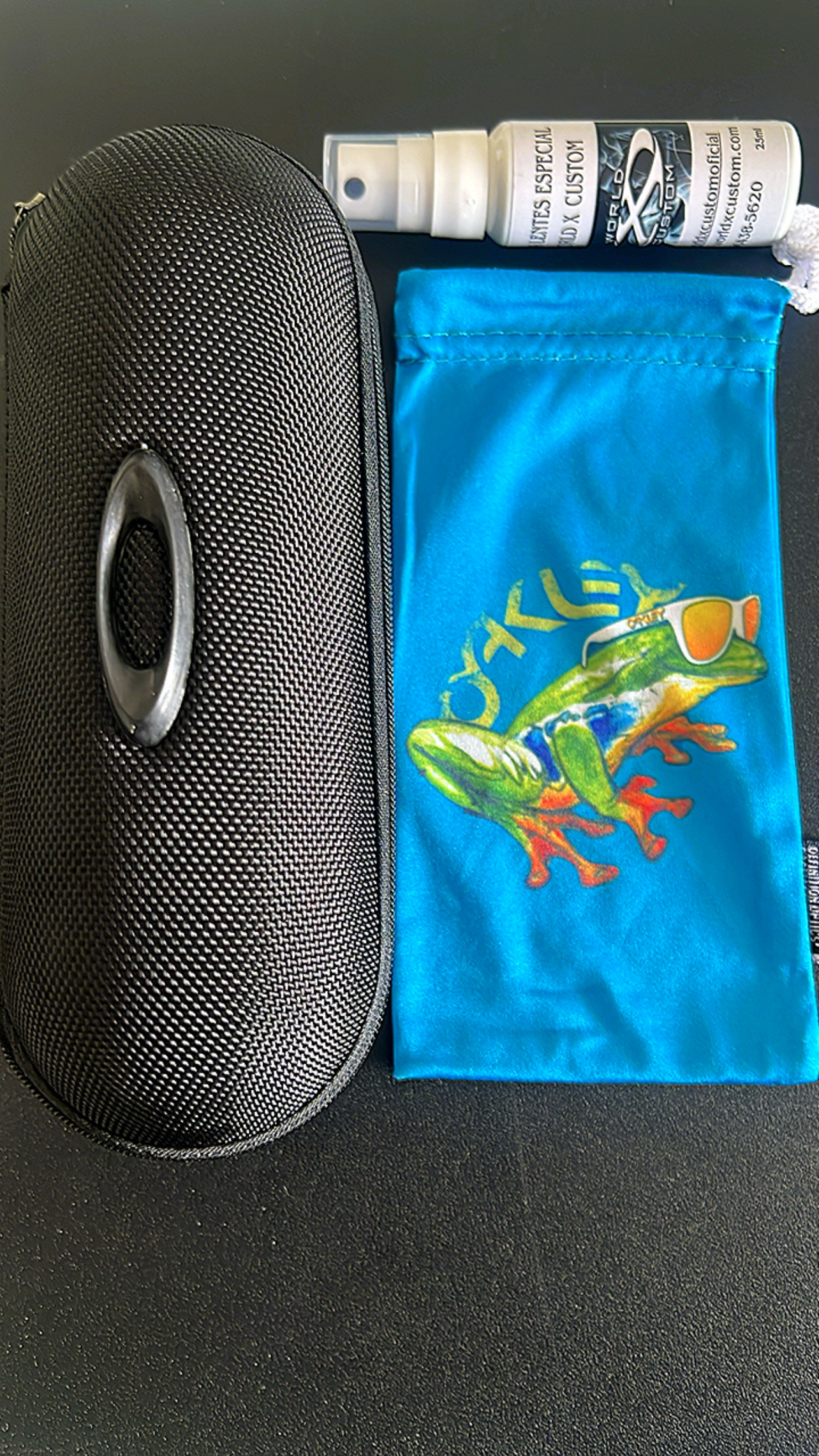 KIT ESTOJO (CASE) OAKLEY + MICROBAG + LIMPA LENTES – CUSTOM